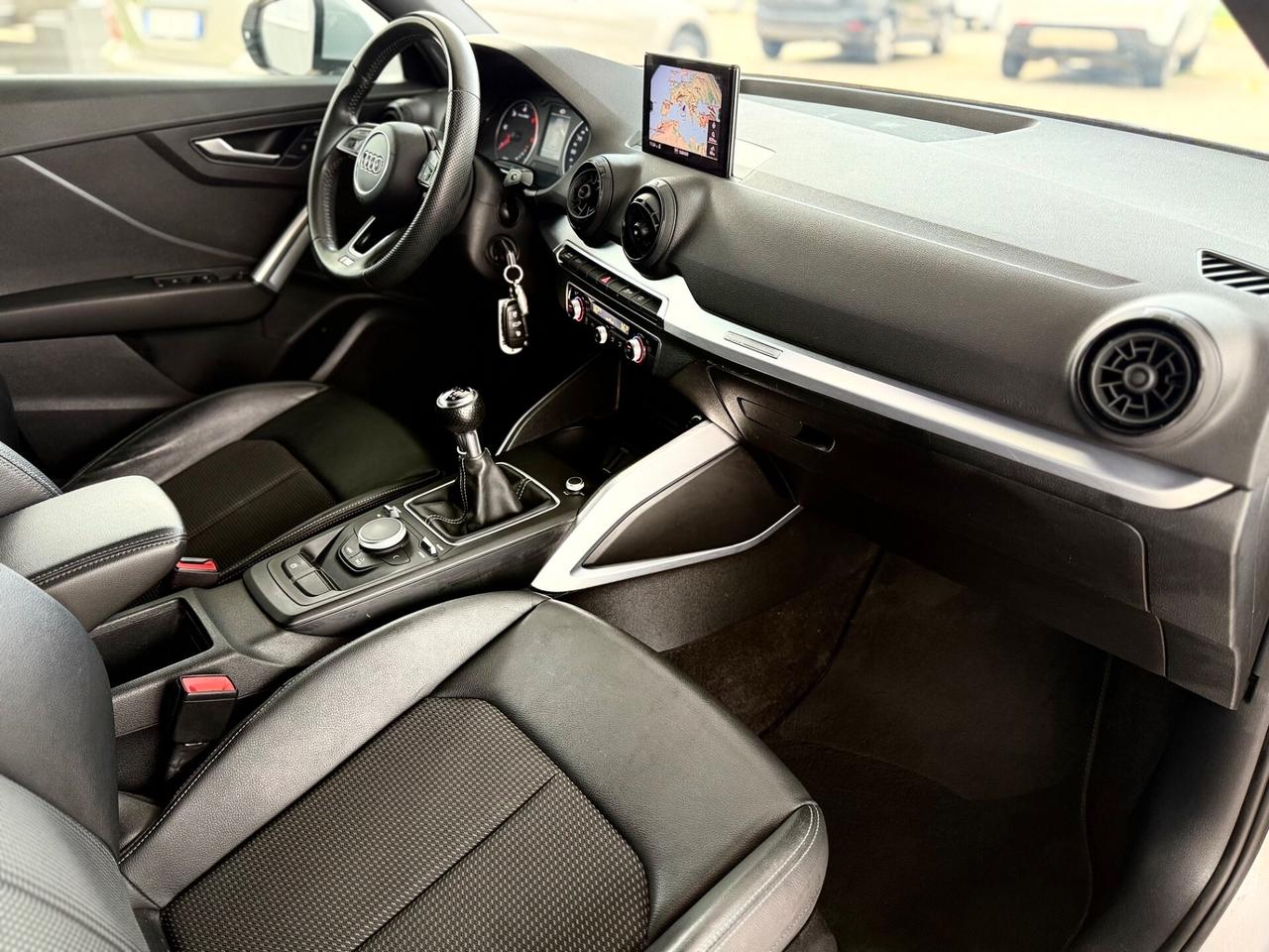 AUDI Q2 1.6 TDI S LINE Edition*LED*NAVI