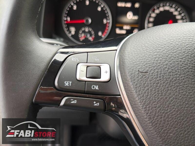 Volkswagen Multivan T6 Multivan 2.0 TDi 204 Cv DSG 4 Motion - LED, Pelle, Navi, Camera ecc