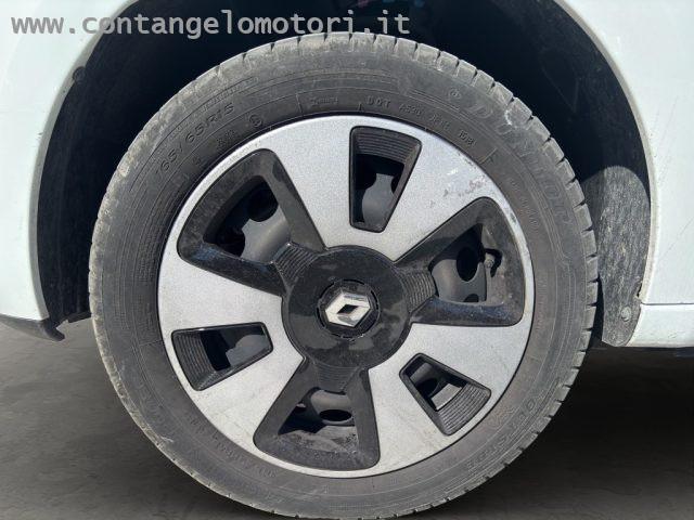 RENAULT Twingo SCe EDC La Parisienne