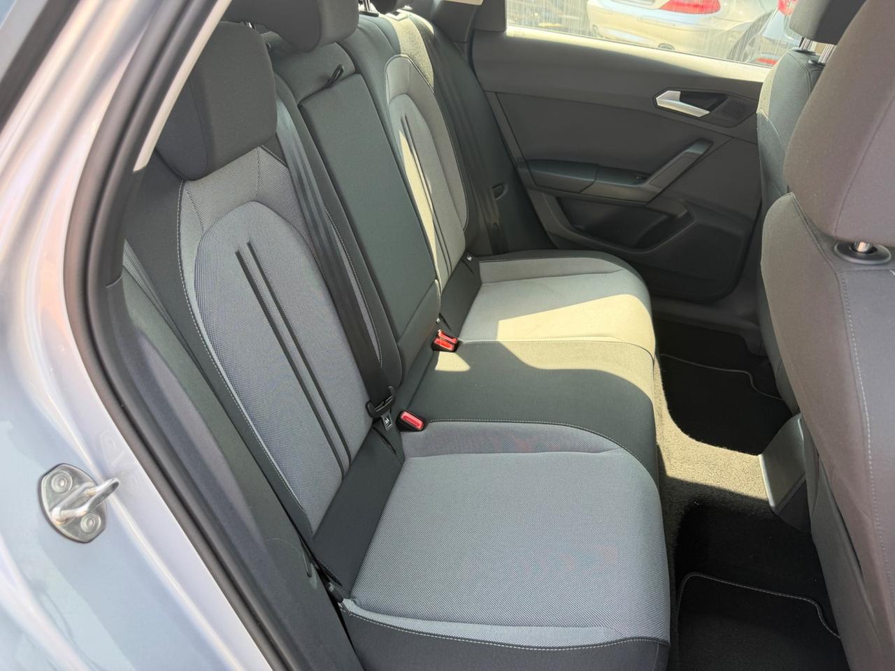 Seat Leon Sportstourer 2.0 TDI Business