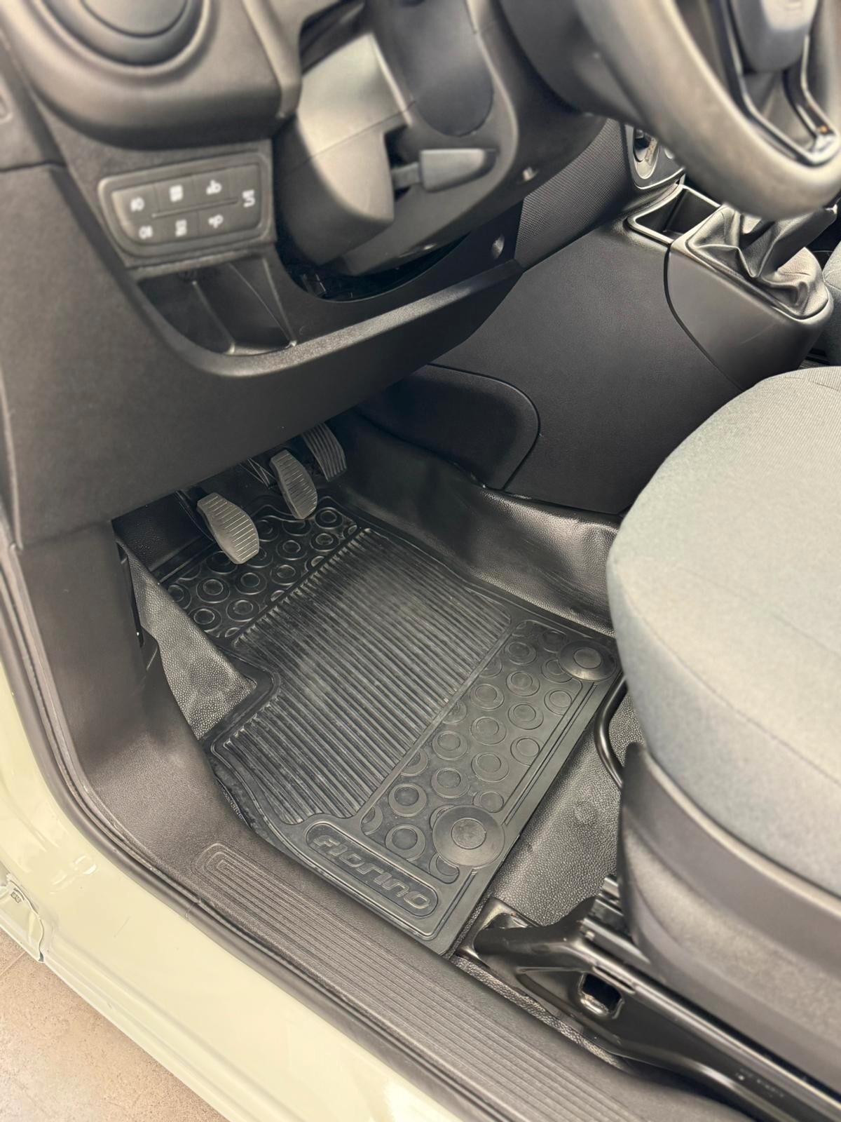 Fiat Fiorino 1.3 MJT 95 CV