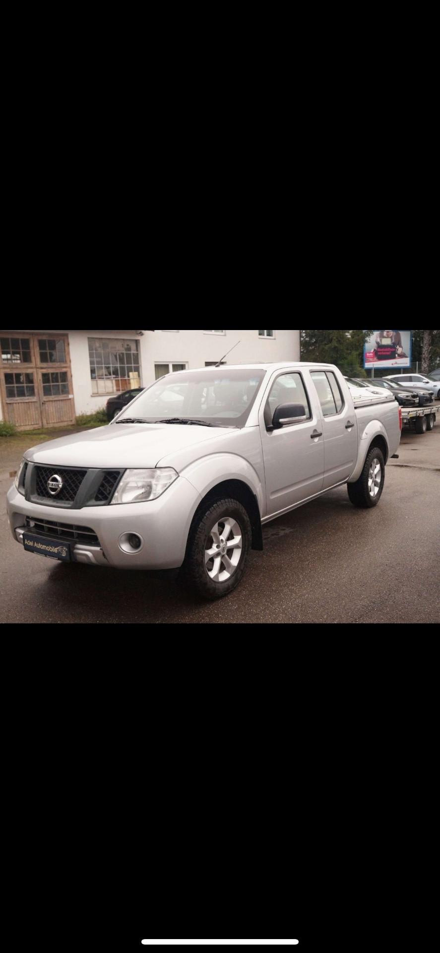 Nissan Navara 2.5 dCi 4 porte Double Cab Sport