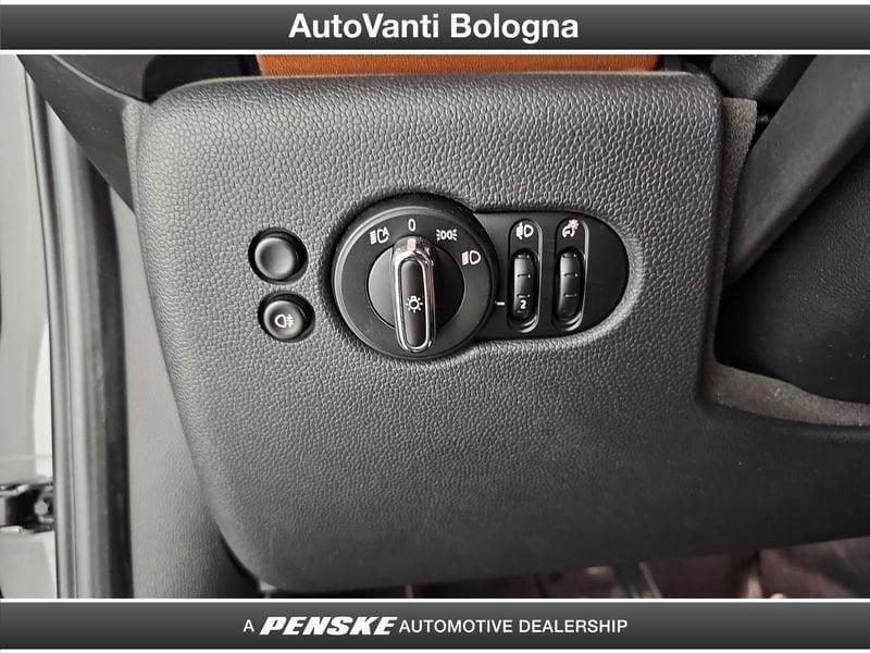 MINI Mini 5 porte Mini 1.5 Cooper Classic 5 porte