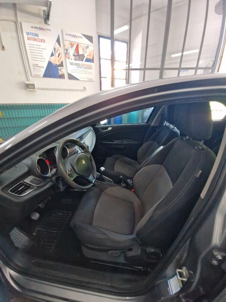 Alfa Romeo Giulietta 1.6 JTDm-2 105 CV Exclusive