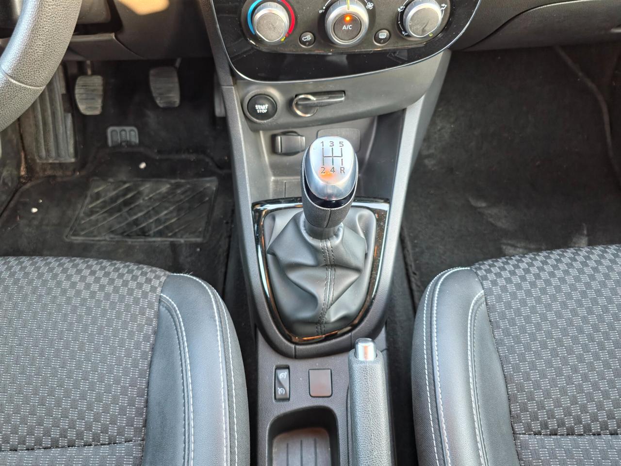 Renault Clio dCi 8V 75 CV 5 porte Duel2 CV-75 E6 Manuale NEO 2019