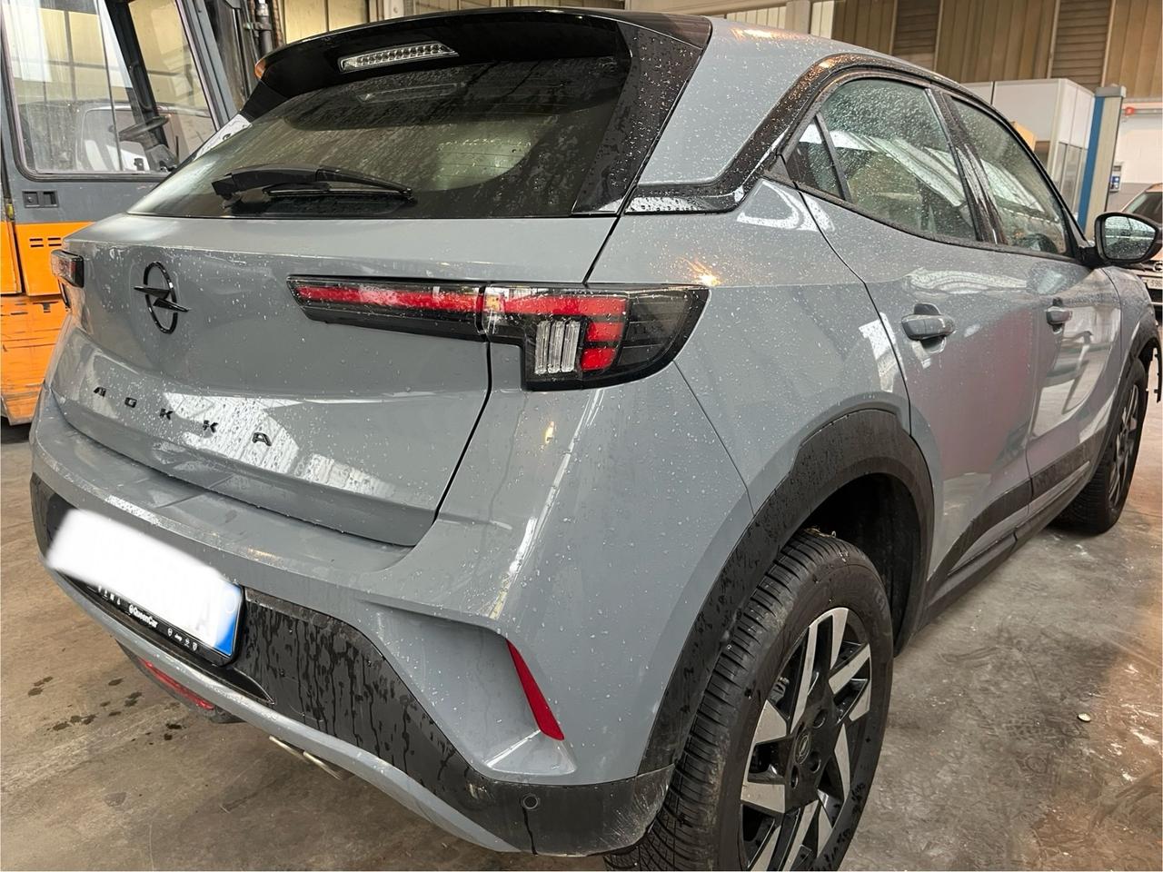 Opel Mokka 1.2 Turbo 136 CV 11/2025 sinistrata
