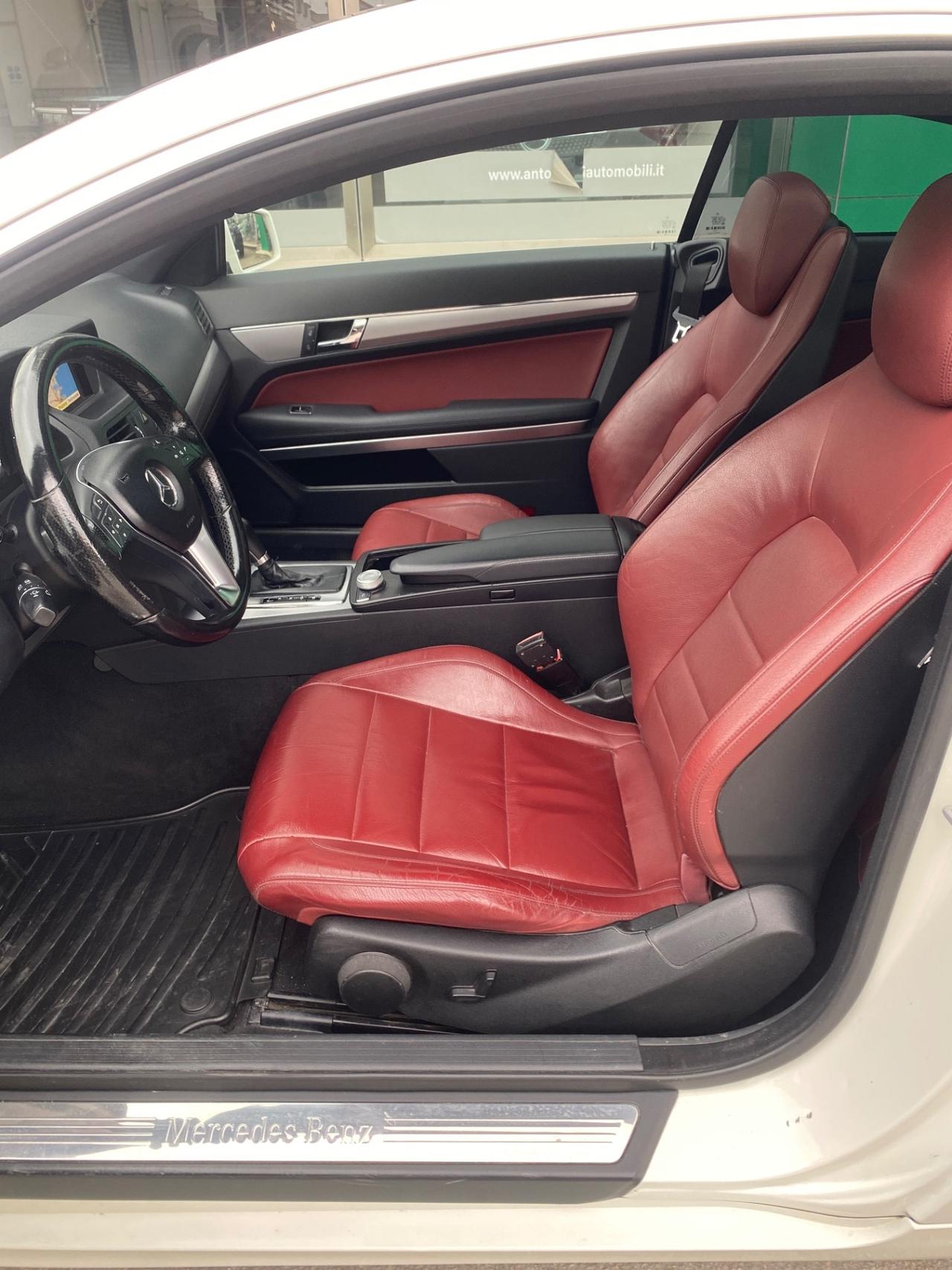 Mercedes-benz E 220 CDI Coupé BlueEFFICIENCY