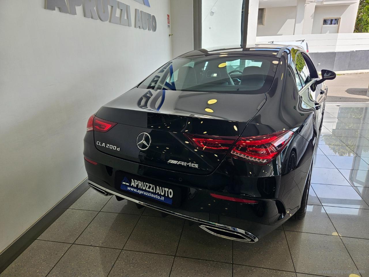MERCEDES-BENZ CLA 200 d Automatic Premium