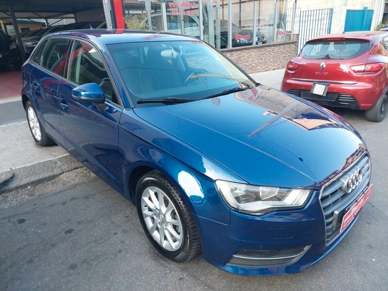 Audi A3 SPB 1.6 TDI clean diesel Attraction