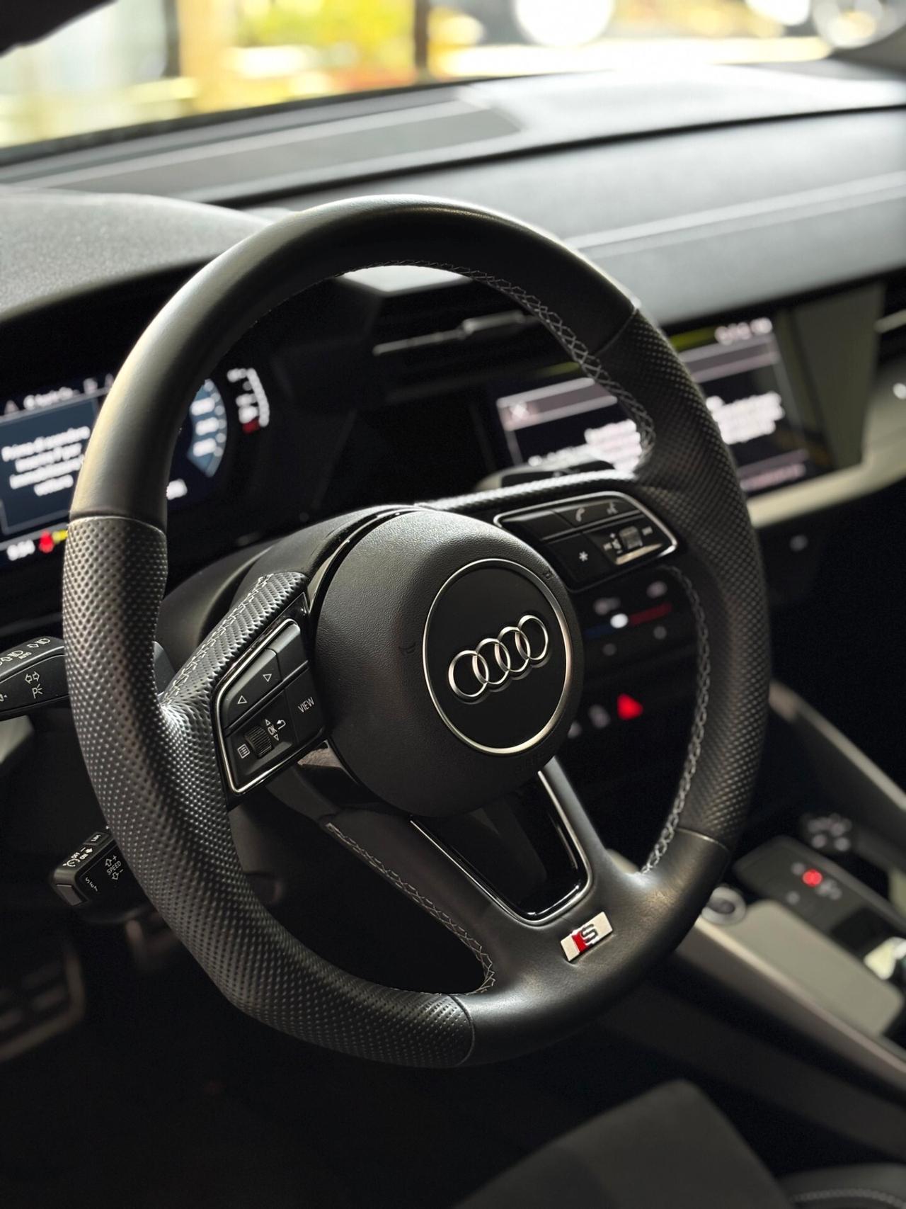 Audi A3 SPB 30 g-tron S tronic S line edition NUOVA GIALLO PITONE