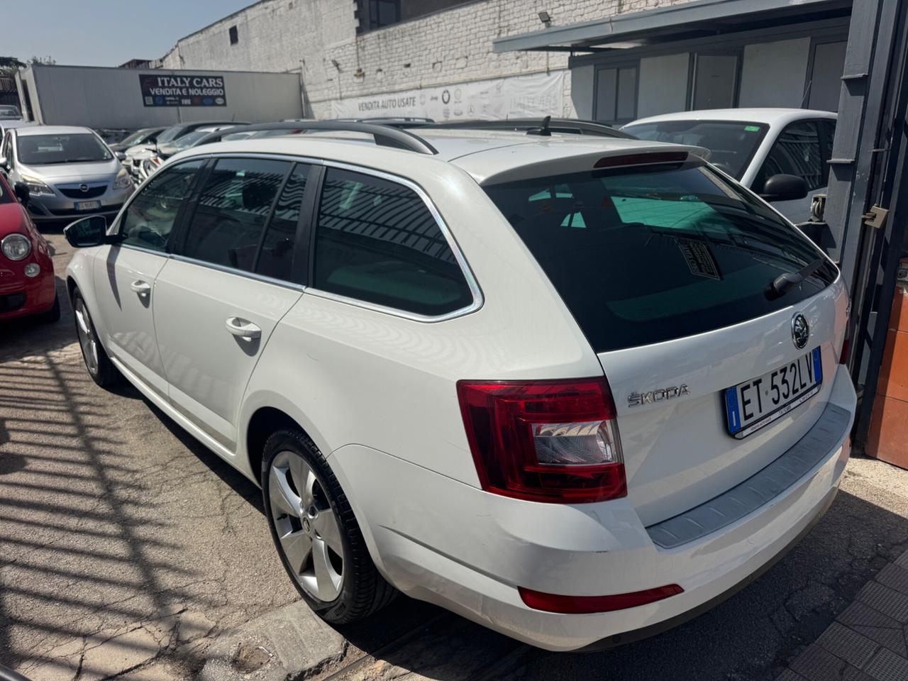 Skoda Octavia 1.6 TDI CR 105 CV Wagon Executive