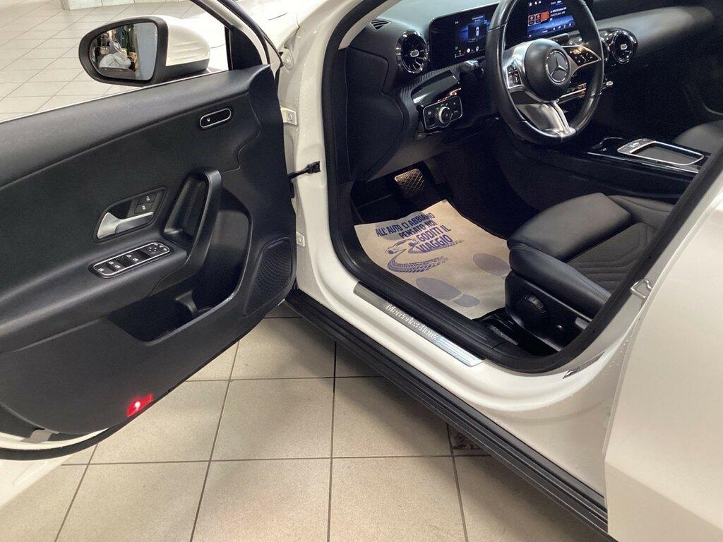 Mercedes Classe A 180 180 D Advanced 8G-DCT