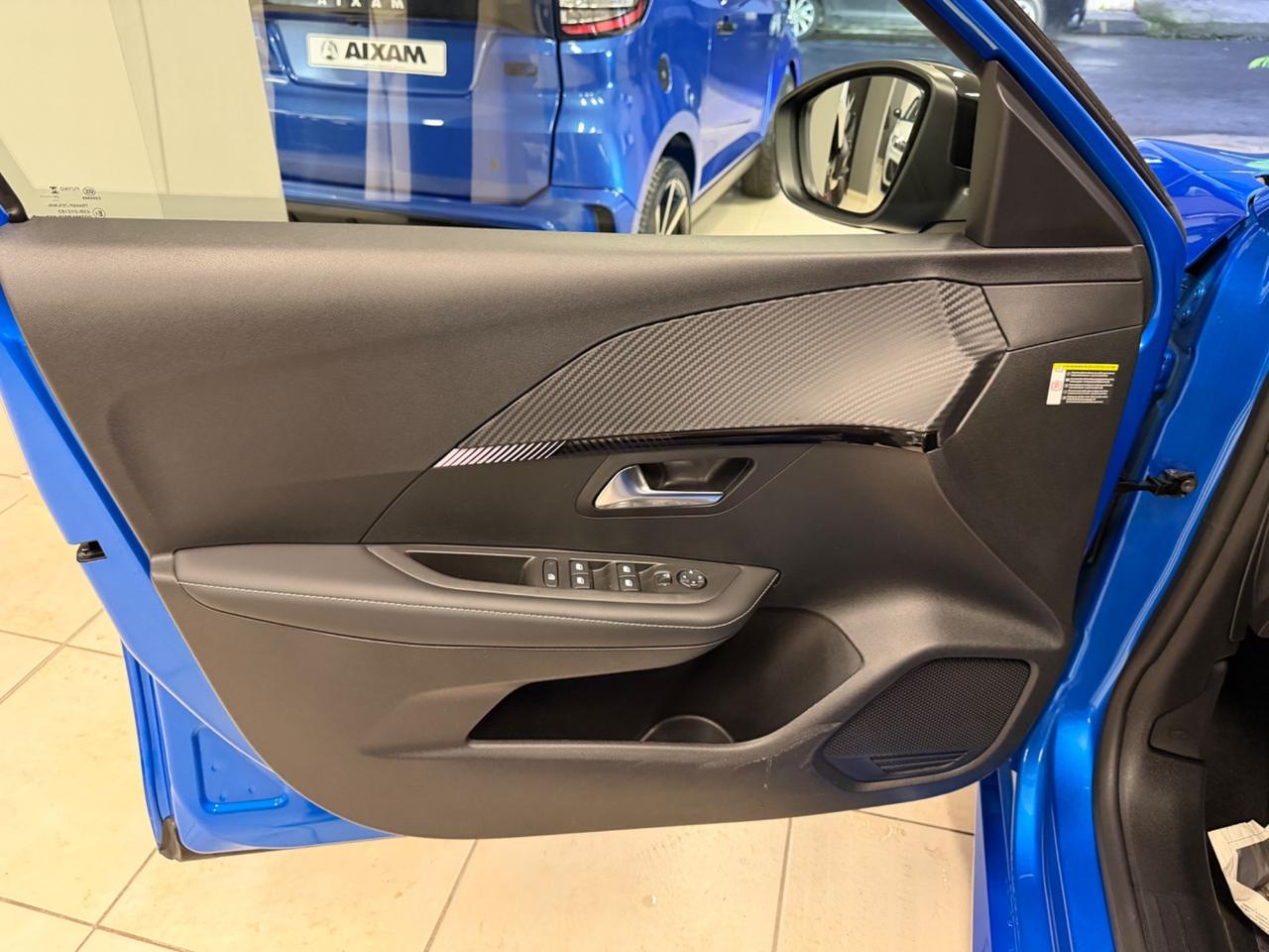 Peugeot 208 PureTech 100 Stop&Start 5 porte Allure 170 al mese