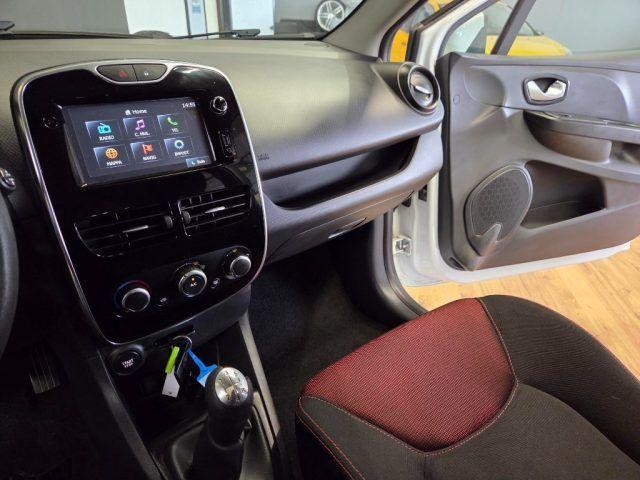 RENAULT Clio 1.2 75CV GPL 5 porte Costume National