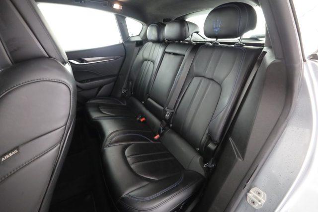 MASERATI Levante Levante 330 CV MHEV AWD GT