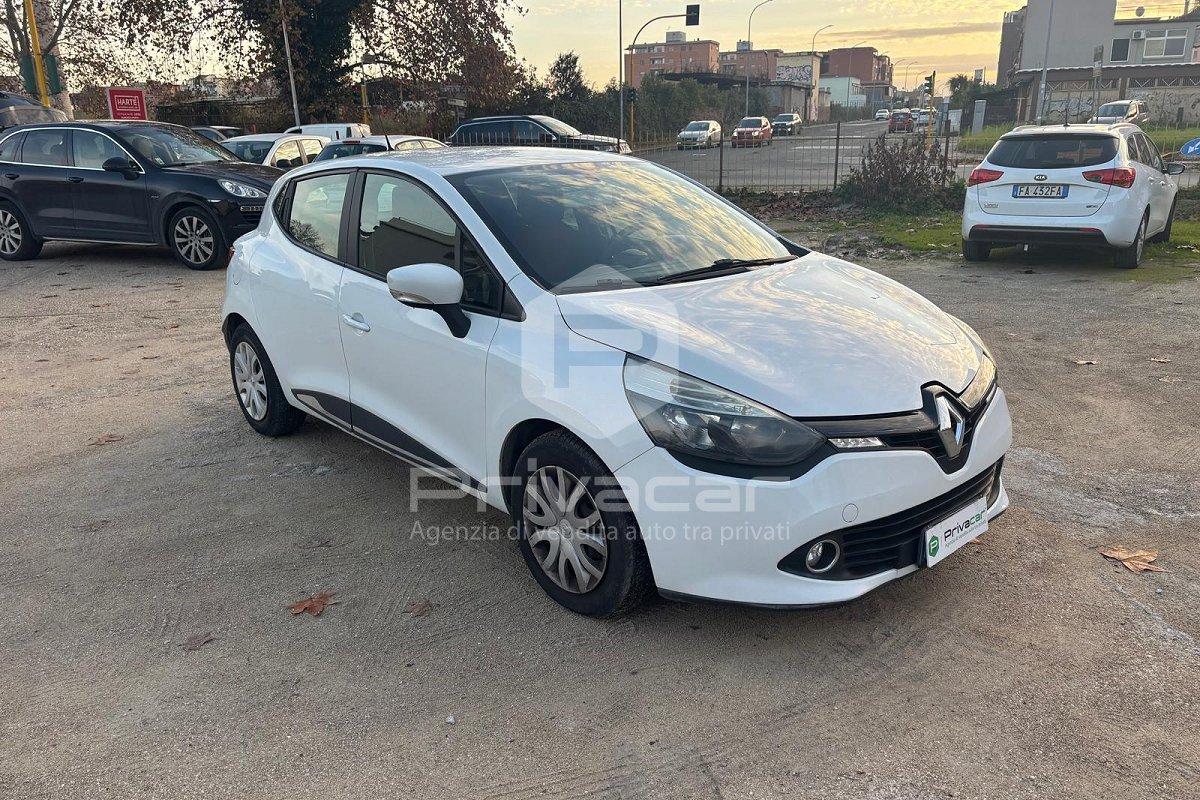 RENAULT Clio 1.2 75CV 5 porte Costume National
