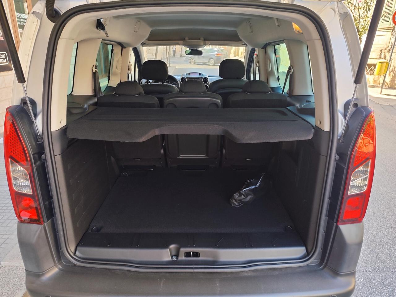 Peugeot Partner Tepee 1.6 BlueHDi 100CV Outdoor