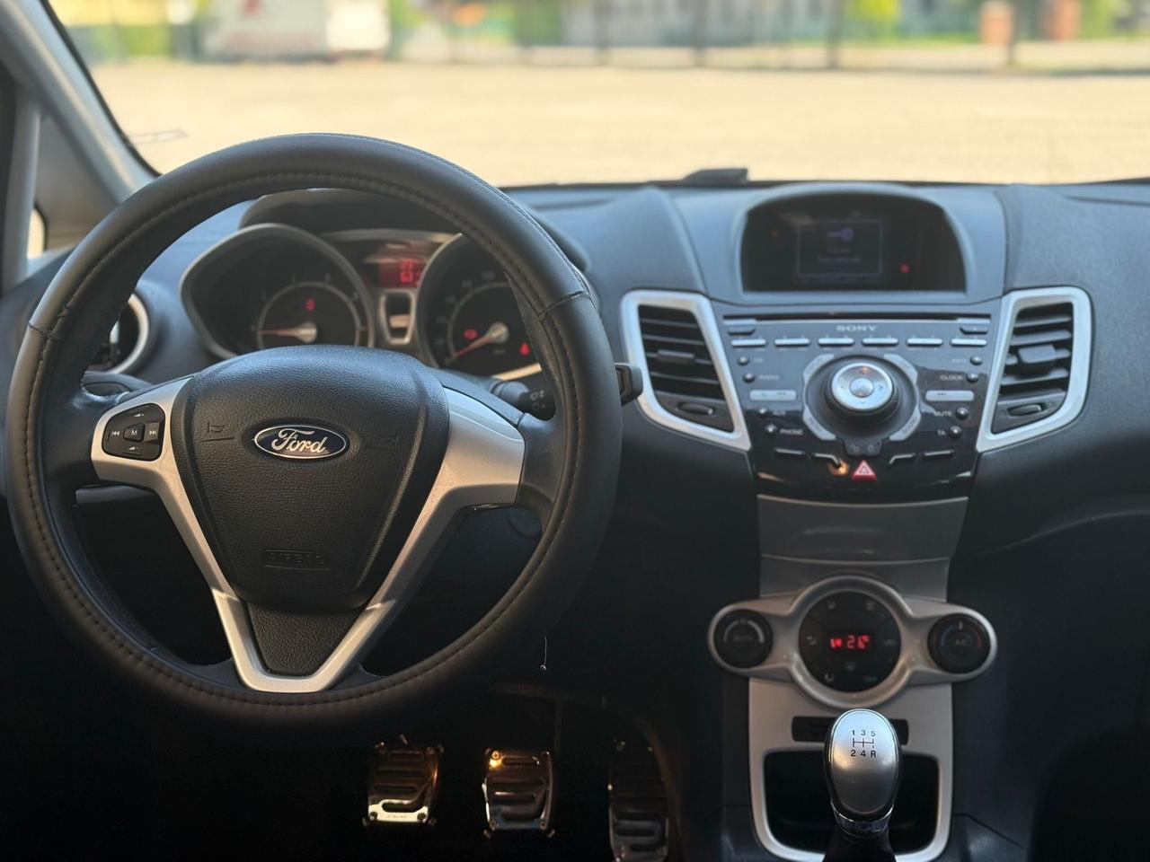 Ford Fiesta 1.2 82 CV 5 porte Titanium