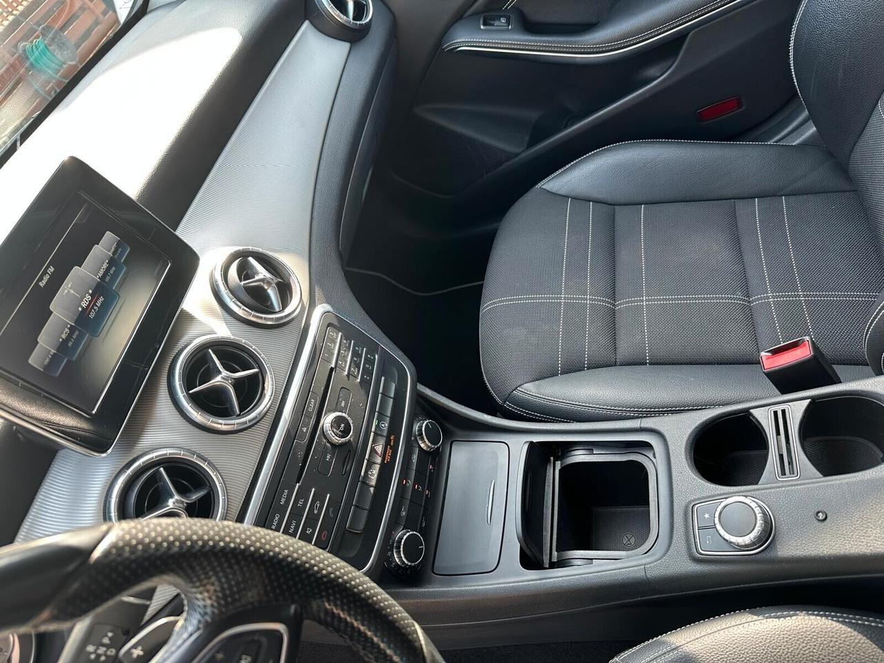 Mercedes-benz CLA 200 CLA 200 CDI Shooting Brake Executive