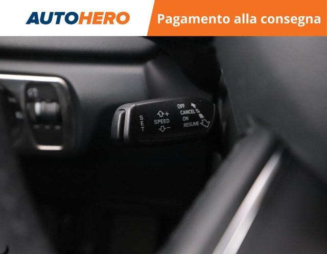 AUDI Q3 2.0 TDI 120 CV Business