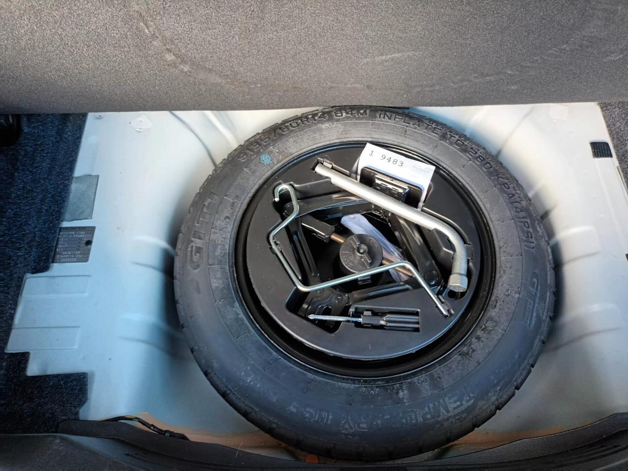 Lancia Ypsilon 1.0 PLATINO Hybrid 70 CV