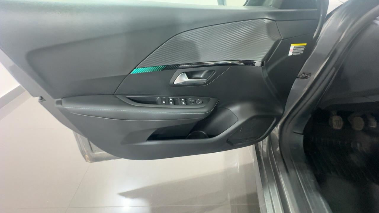 Peugeot 208 100CV Allure Pack 2023