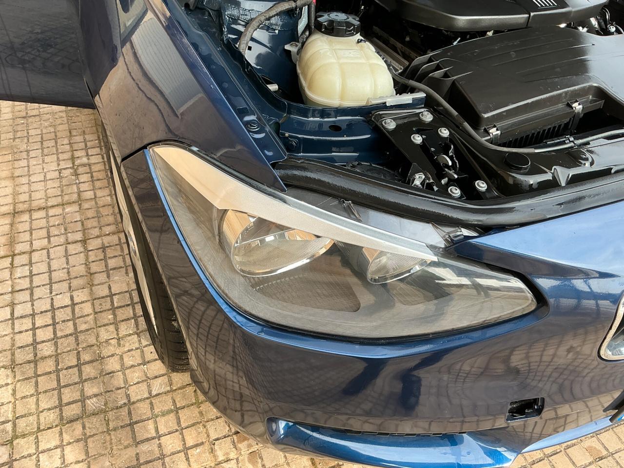 Bmw 116 116d 5p. Urban