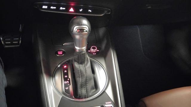 AUDI TT Coupé 40 TFSI S tronic