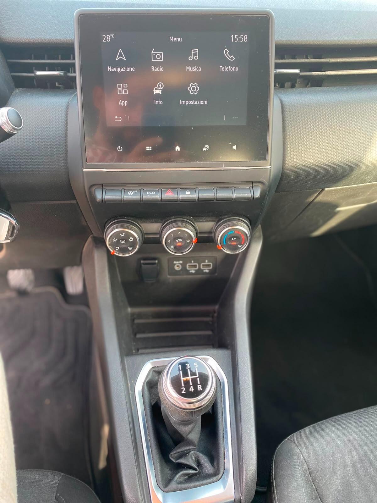 Renault Clio TCe 100 CV 5 porte Intens