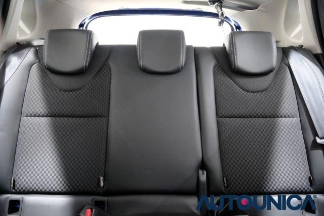 RENAULT Clio TCe 12V 75 CV 5 PORTE MOSCHINO ZEN FULL LED