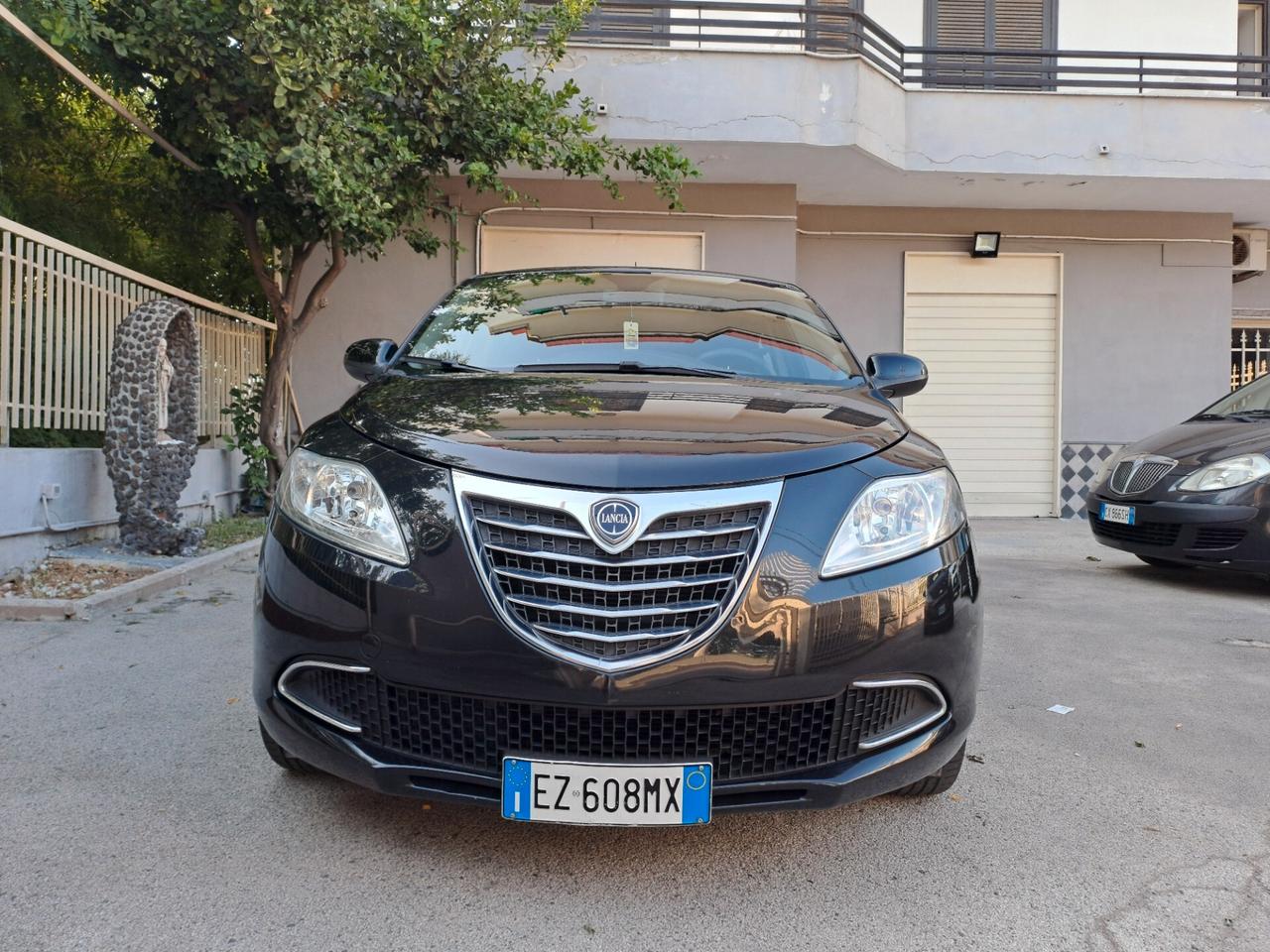 Lancia Ypsilon 1.2 69 CV 5 porte Gold IMP GPL