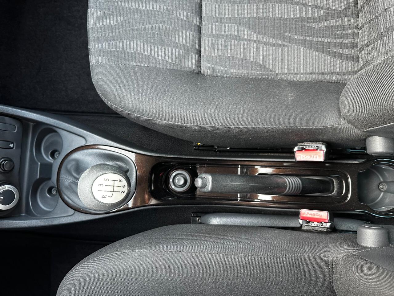 Dacia Duster 1.5 dCi 110CV 4x4 Lauréate "NEOPATENTATI"
