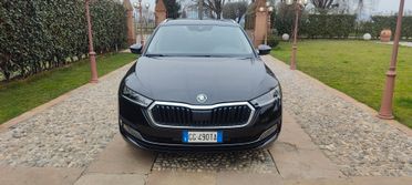 Skoda Octavia 2.0 TDI EVO SCR 150 CV DSG Wagon Style