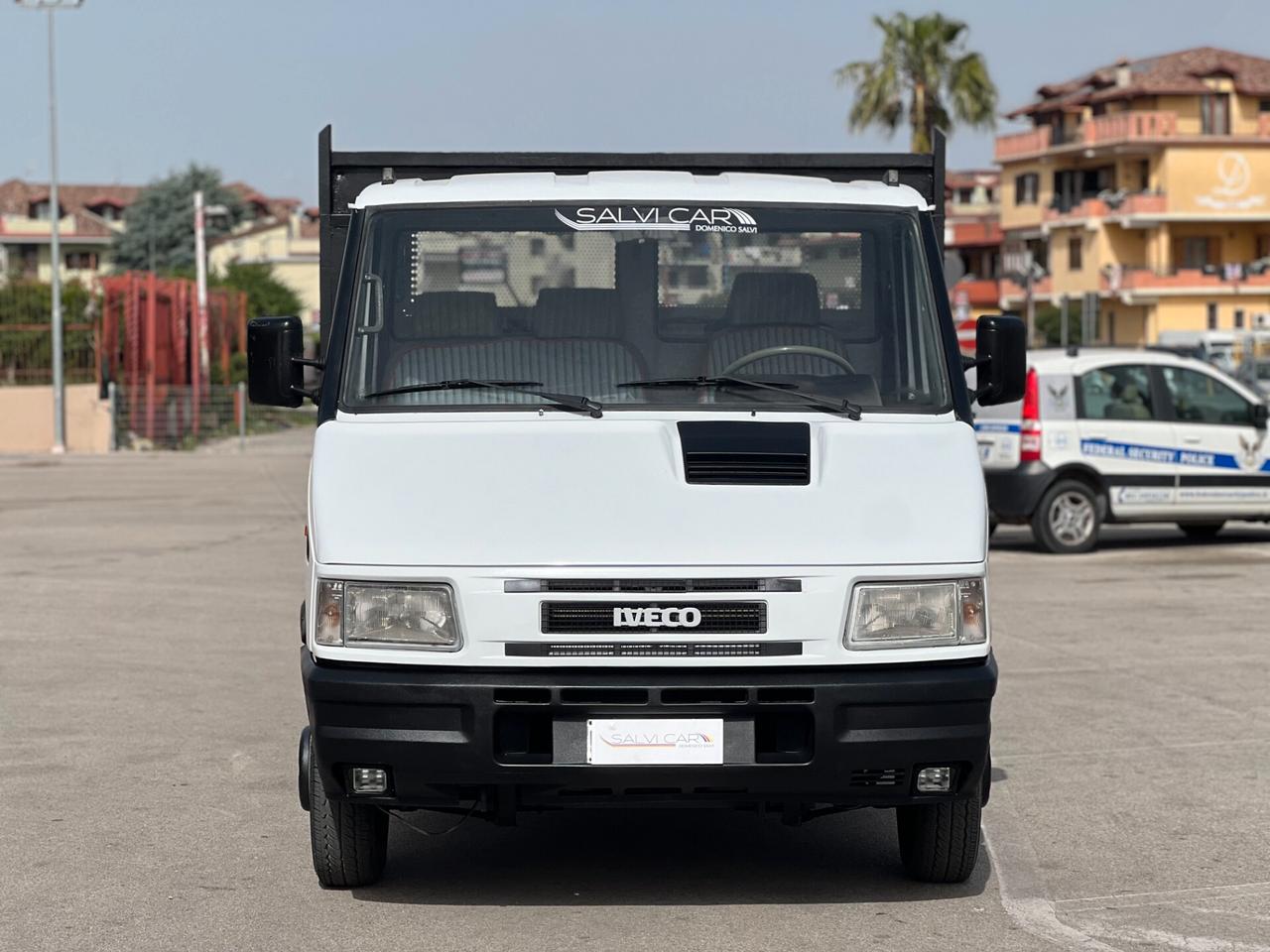 IVECO DAILY 35.12 RIBALTABILE TRILATERALE