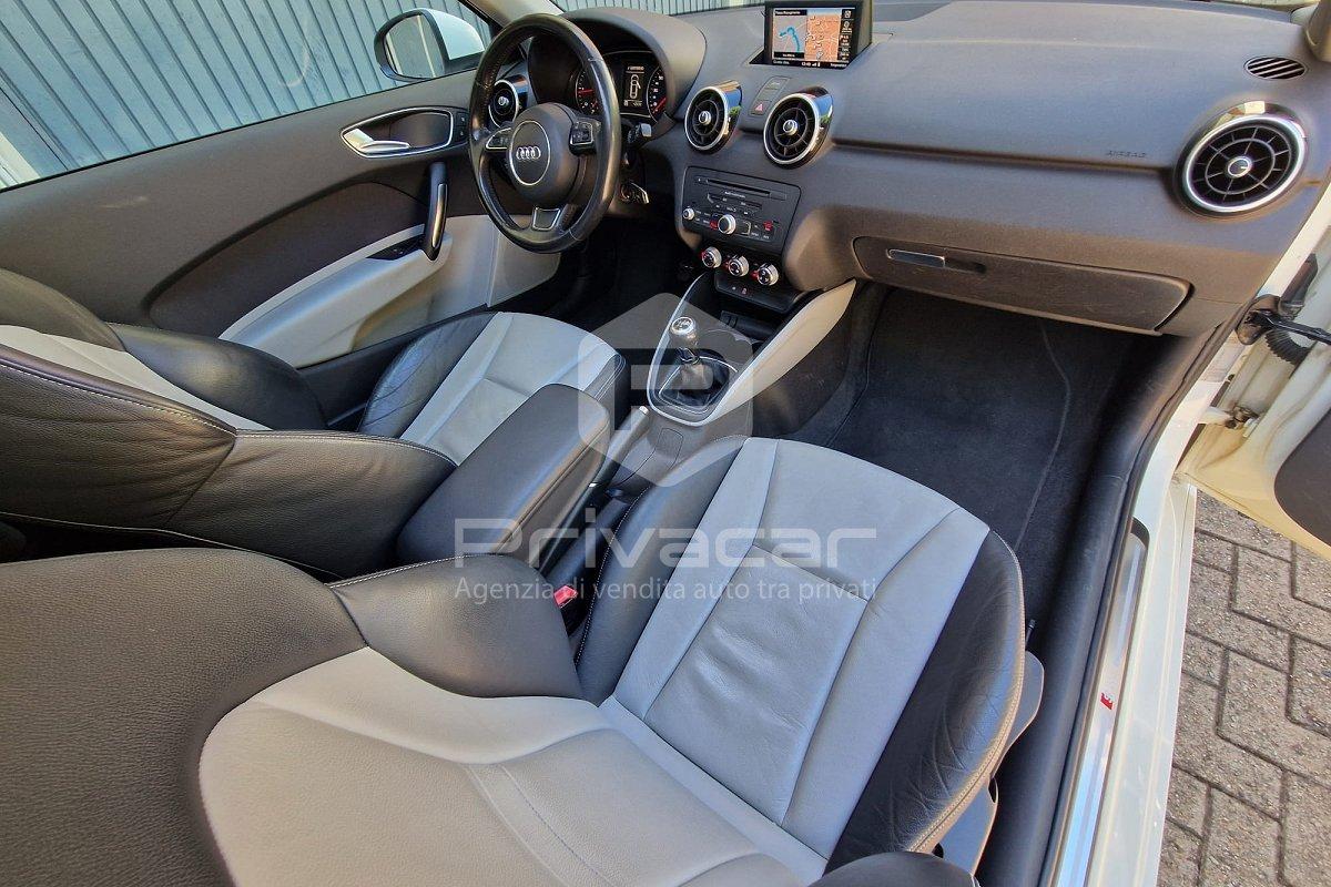 AUDI A1 1.6 TDI 105 CV Ambition