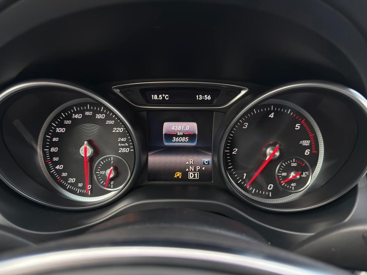 Mercedes-benz CLA 200 d 4Matic Automatic Premium