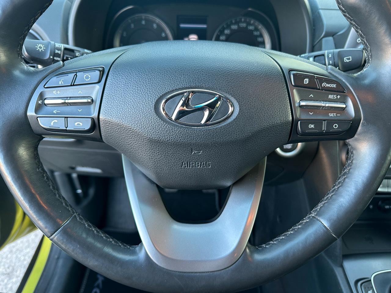 Hyundai Kona 1.0 T-GDI Xpossible