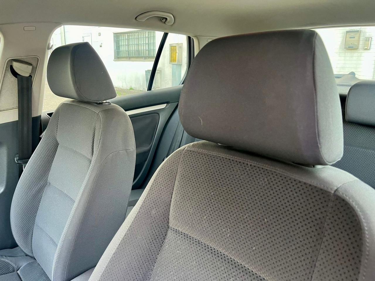 VW Golf 1.6GPL 2007 196.000km perfettamente funzionante