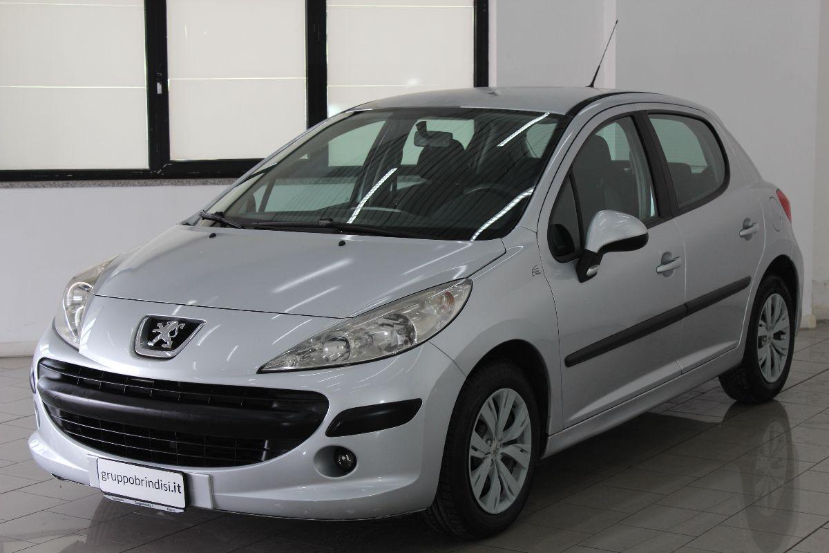 PEUGEOT - 207 - HDi 70CV 5p. X Line
