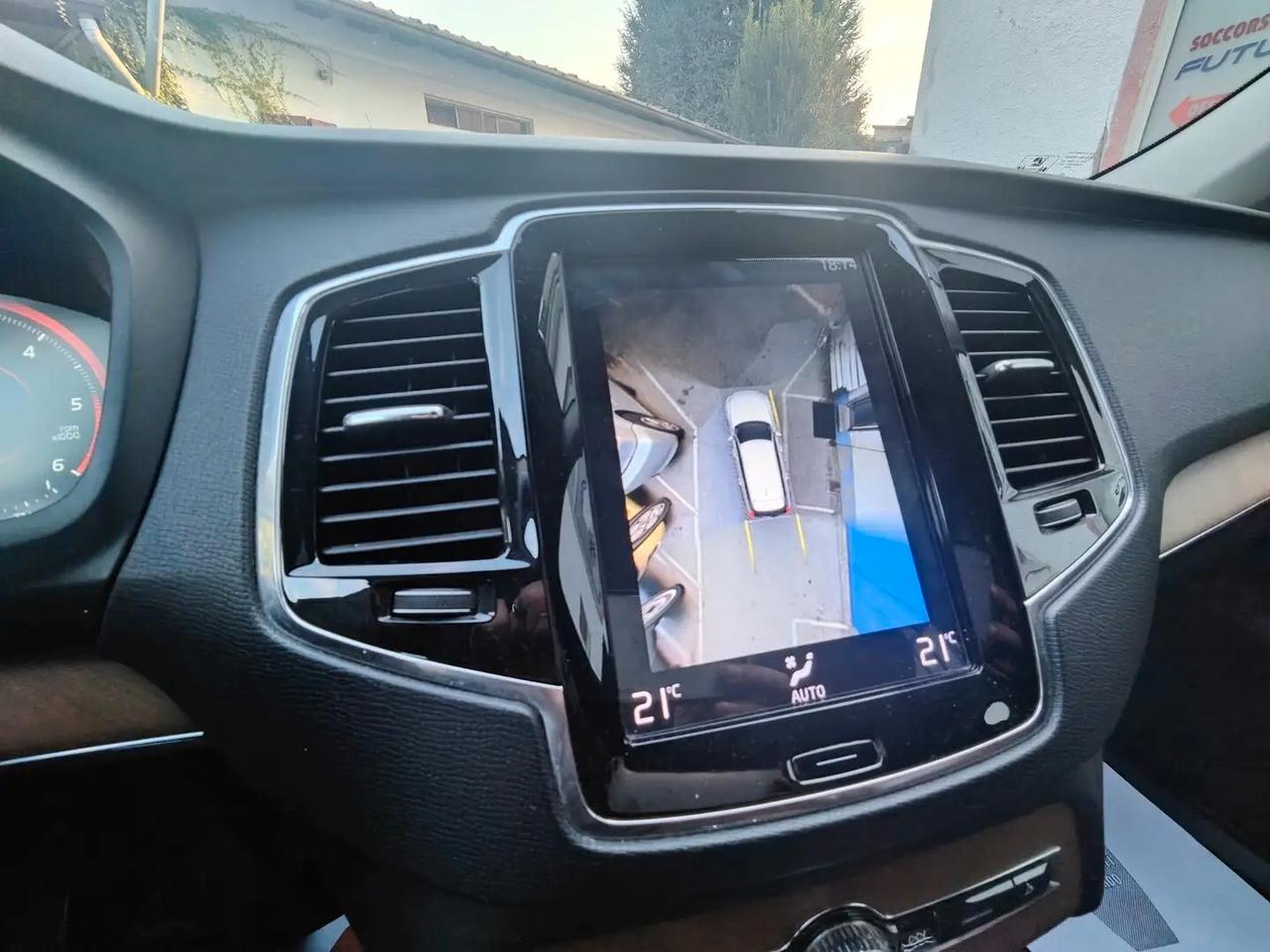 Volvo XC 90 XC90 D5 AWD Geartronic Inscription