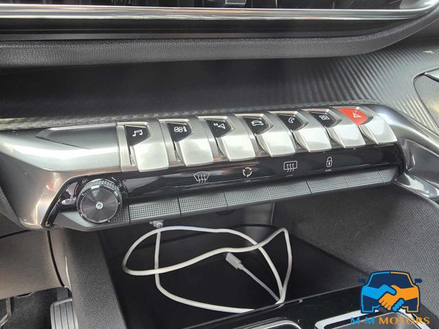 PEUGEOT 3008 BlueHDi 130 S&S EAT8 Allure Pack NEOPATENTATI