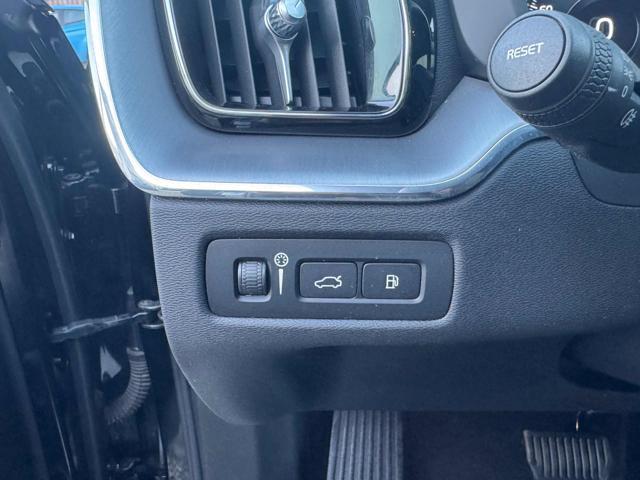 VOLVO XC60 T6 Recharge Plug-in Hybrid AWD