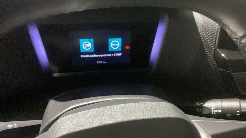 Citroën e-C4 e-C4 motore elettrico 136 CV Shine