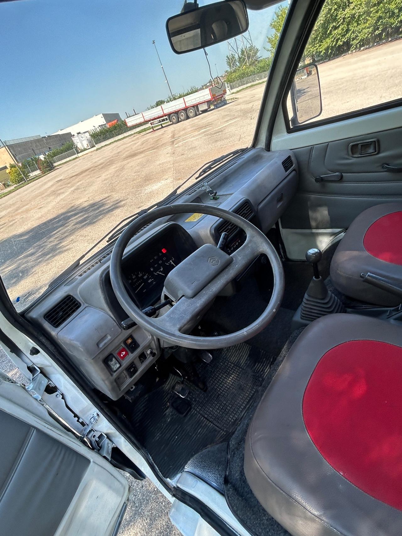 Piaggio Porter benzina