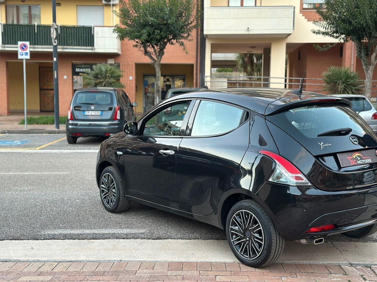 Lancia Ypsilon 1.2 69 CV GPL Ecochic