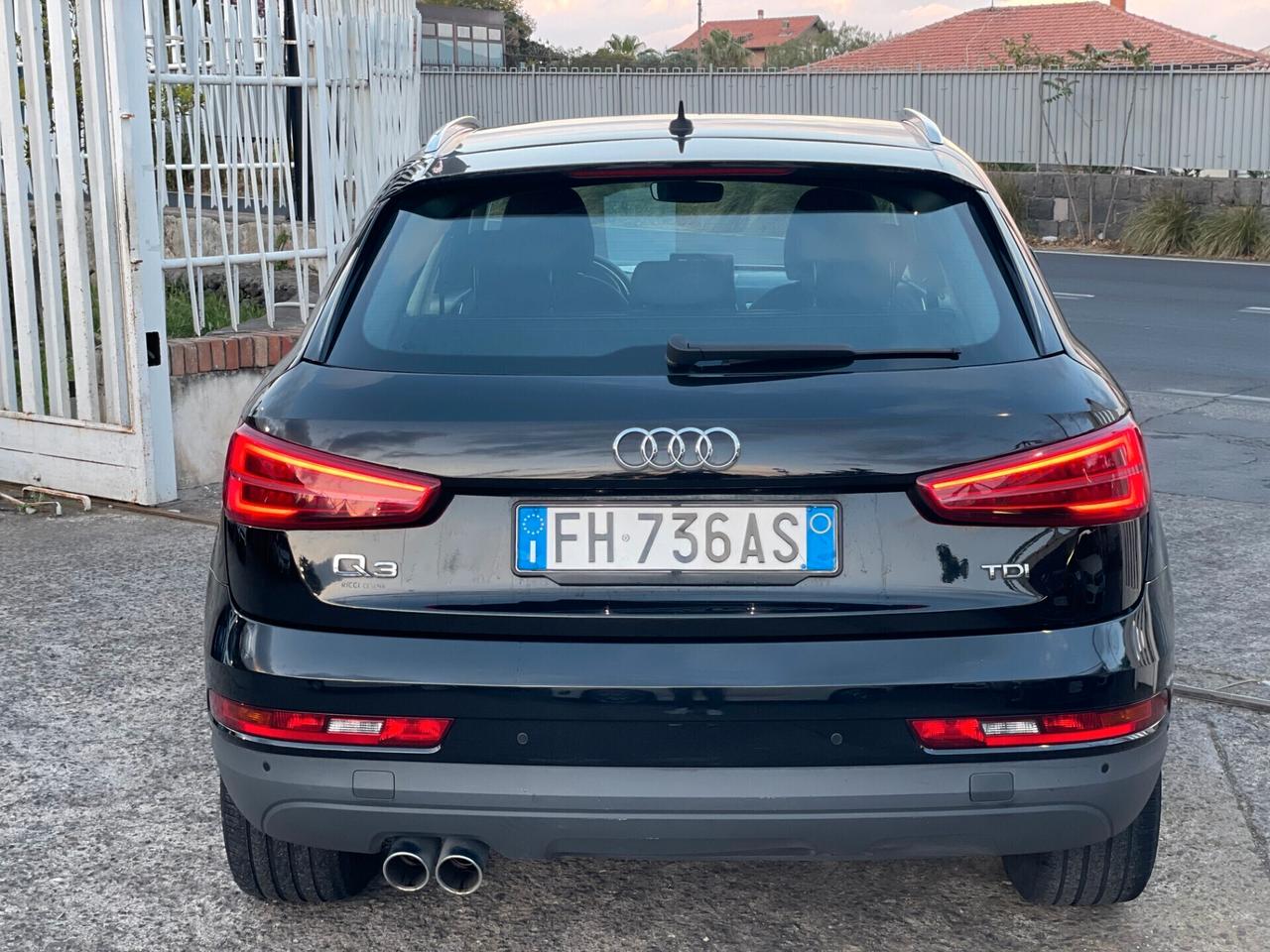 Audi Q3 2.0 TDI 120 CV Sport