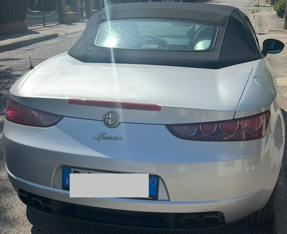 Alfa Romeo Spider 2.2 JTS Exclusive