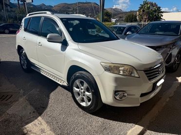 Toyota RAV 4 RAV4 2.2 D-4D 150 CV DPF Exclusive