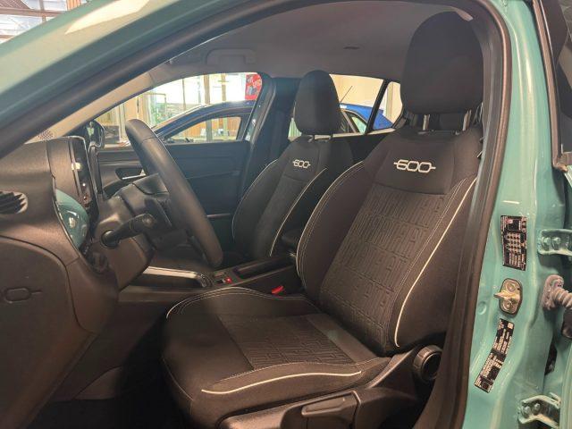 FIAT 600 Hybrid DCT POP MHEV PACK STYLE PACK COMFORT