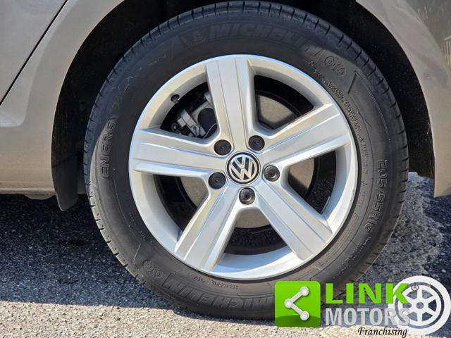 VOLKSWAGEN Golf TGI 110CV Highline DSG